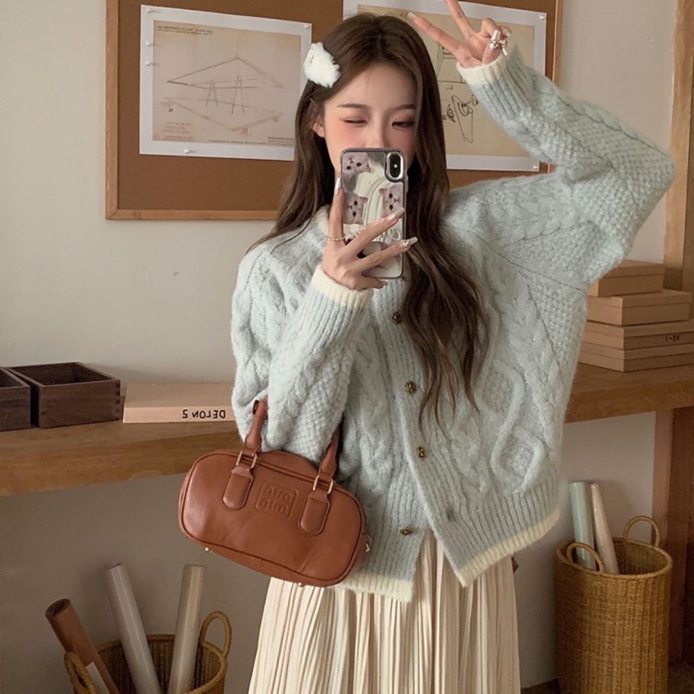 꽈배기가디건 케이블니트가디건 하늘색가디건
