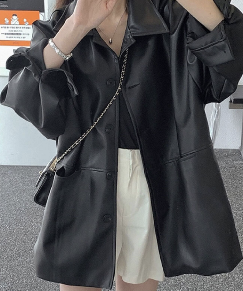 가을 여자 검정 레더자켓 인조가죽 대학생 직장인 무난한 데일리룩 겉옷 간절기 꾸안꾸