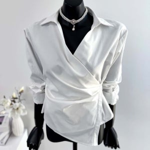 [VIVA] 24FW 랩 오픈카라 언발 셔츠 블라우스