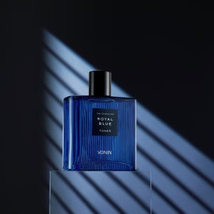 보닌 더 캐릭터 로열 블루 토너 140 mL