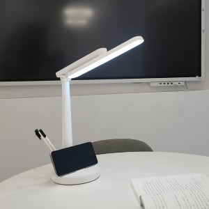 노바리빙 무선 LED 학습용 독서 공부 책상 스탠드 조명
