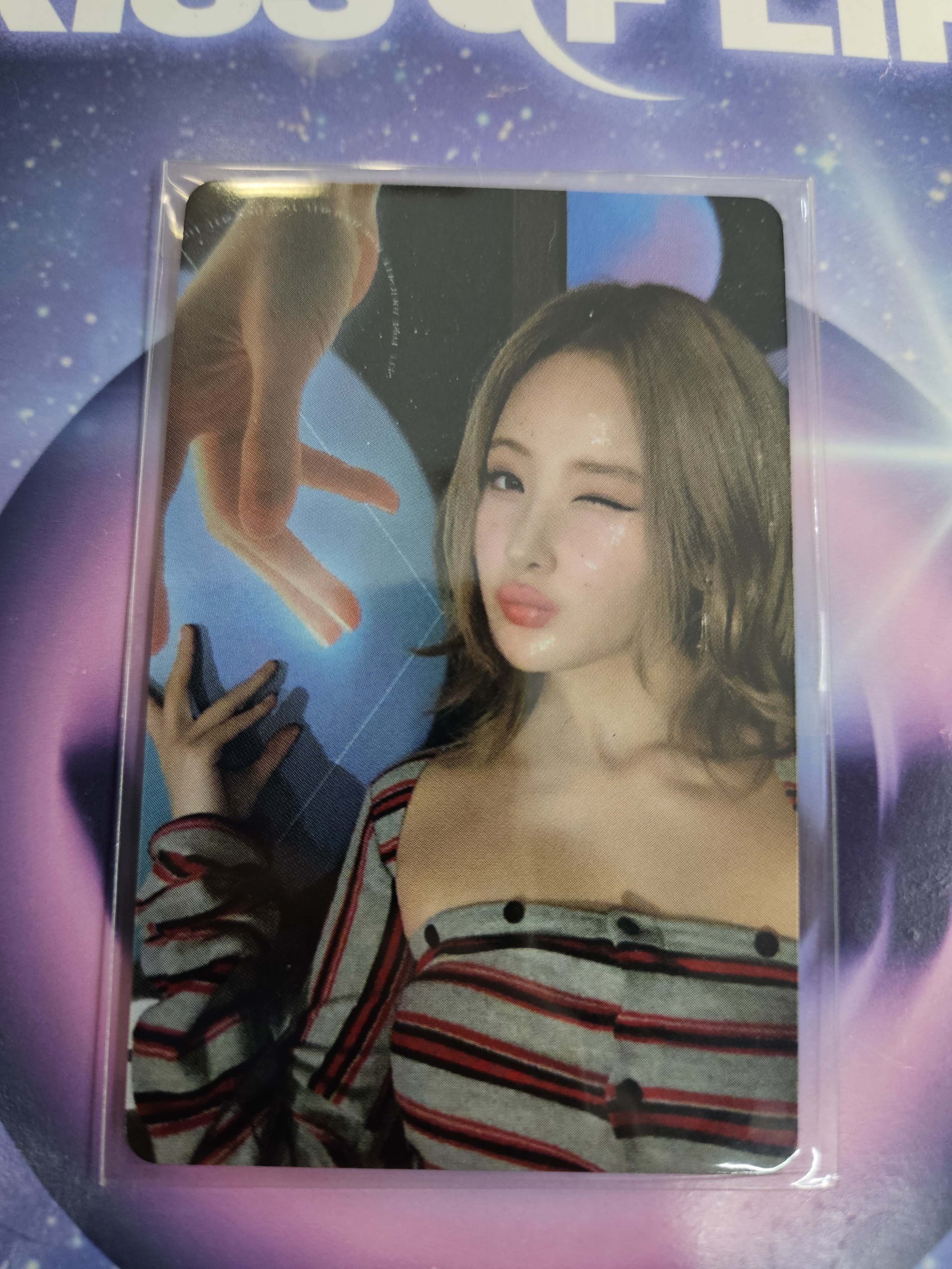 KISS OF LIFE Belle Photocard