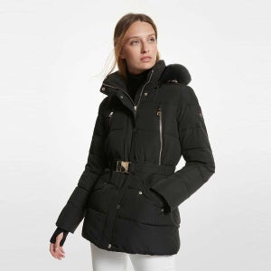 [마이클코어스] 퍼 트리밍 퀼티드 푸퍼 자켓 77C5471M421