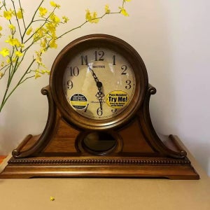 리듬 RHYTH 클래식 엔틱 30곡 멜로디 원목 탁상시계 CRJ733 CRH260