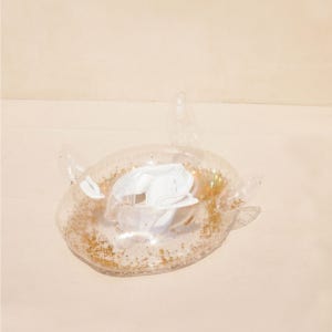 브리이에 국내생산 상어 모양 투명 튜브 반짝이 유아 아기 물놀이튜브