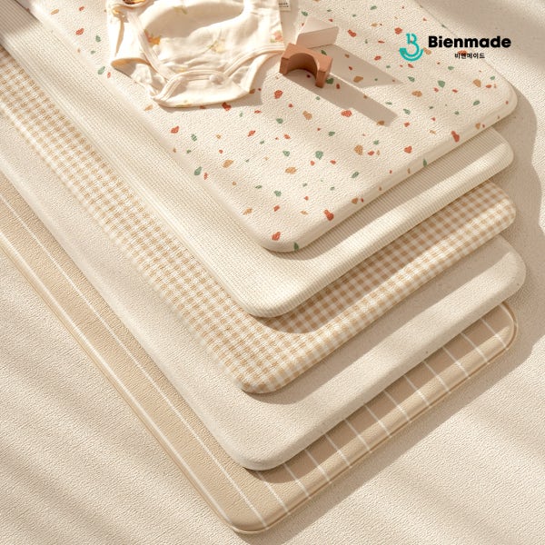 비엔메이드 디어매트 기저귀갈이대 교환대 전용 PVC 쿠션 엠보 방수 매트 출산선물 75 x 44 x1.4