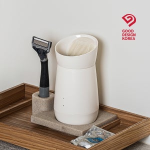 아비튜드 면도날 클리너 소독 교체주기 연장 면도기 세척기 레이저베이스