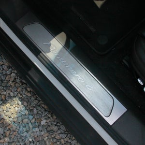 포르쉐 파나메라 도어스텝 커버 몰딩 2017년-2023년 용품