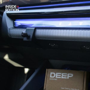 딥마운트 BMW 5시리즈 G60 차량용 휴대폰 무선충전 거치대 장착 마운트 (2024~) / DEEP MOUNT