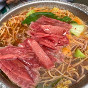 얼큰 샤브 칼국수 캠핑 홈쿡 밀키트 4인분 (2인분 두팩)