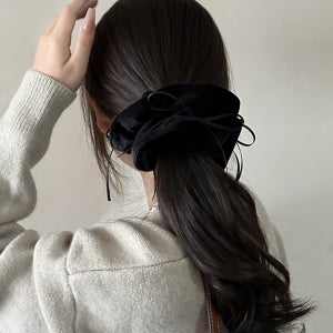 리본 포인트 벨벳 스크런치 슈슈 블랙 발레코어 곱창 밴드