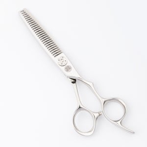 하츠자키 전문가용 미용가위 20프로 25프로 틴닝가위 ATS314 (17.4cm) 헤어컷트 미용사용 이용사용 이발사용 미용실용 바버샵용 디자이너용 숯 숱치틑 커트