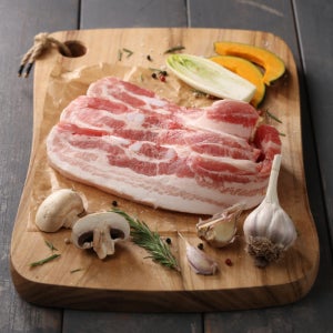 경주천년한우 국산 돼지고기 한돈 삼겹살500g/냉장