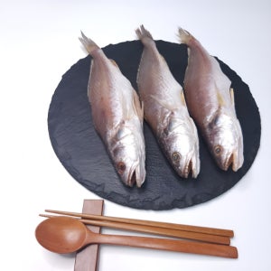 반건조 민어조기 3마리