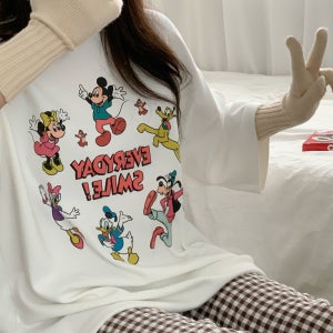 디즈니 반팔티 미키마우스 스마일 겨울 피치 기모 반팔 티셔츠 잠옷