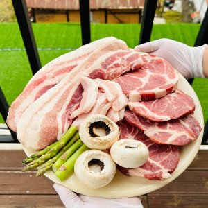 캠핑용 돼지고기 바베큐 세트 삼겹살 목살 항정살 1.2kg