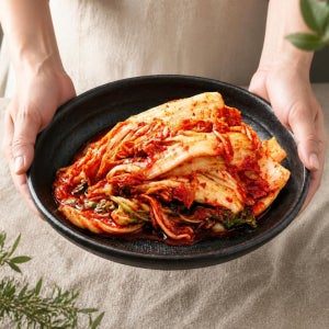 밀밭명가(밀밭칼국수) 당일생산 보쌈김치 매콤한 배추겉절이 1kg