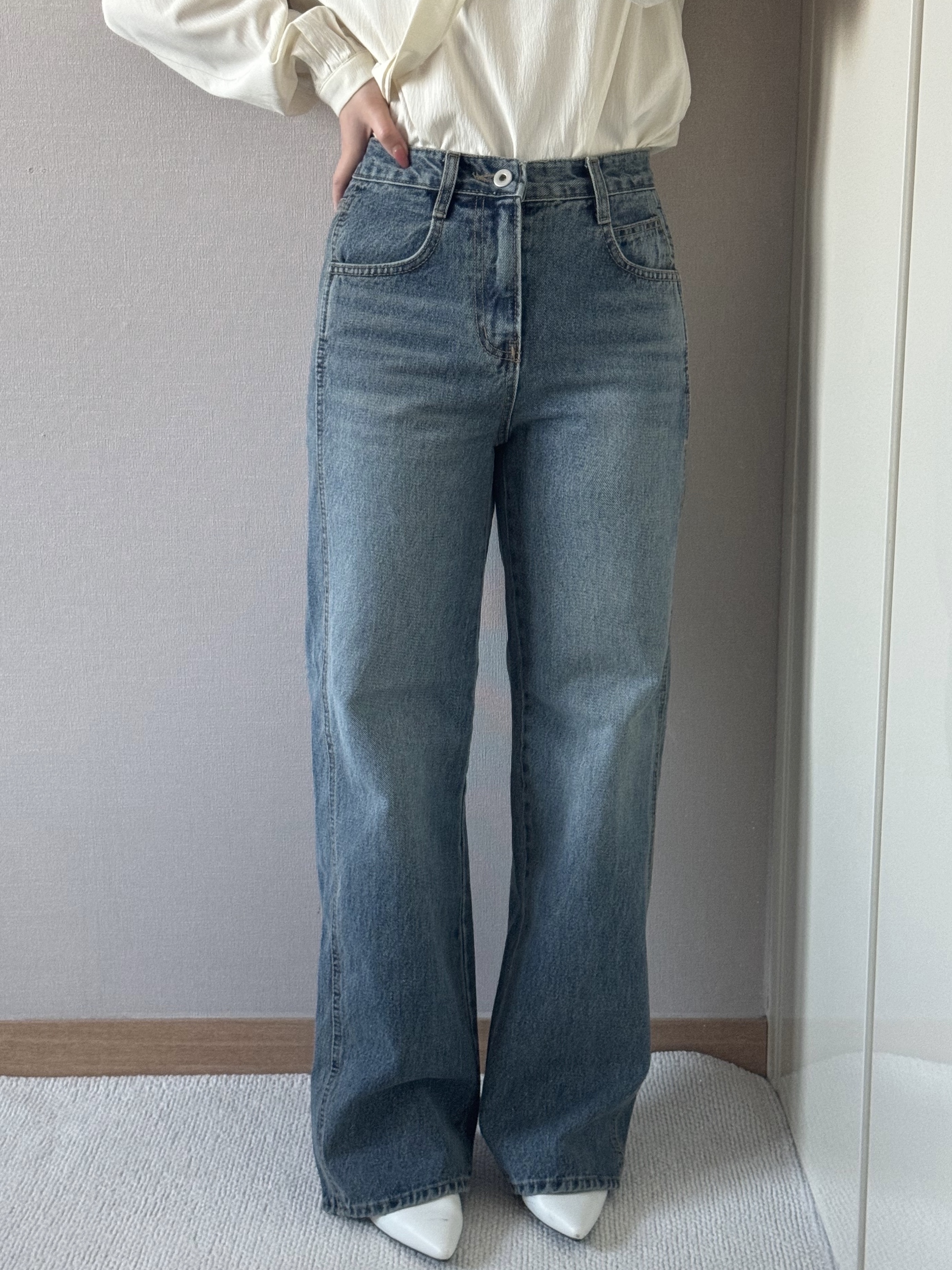 세미 와이드 크랙 워싱 중청 데님