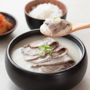 한우 사골곰탕 진국 어린이 아이 간편국 캠핑음식 뜨곰 뜨거운 곰탕 400g