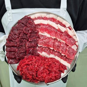 한우 뭉티기 세트 차돌사시미 육회 생고기삼총사470g 육사시미 생차돌 [새롬한우]