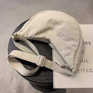 [1+1] 나일론 크로스백 반달 만두 미니 슬링백 여행 가방