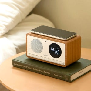 로이체 레트로 블루투스 스피커 BTS-620WC 스마트폰 무선충전 FM 라디오