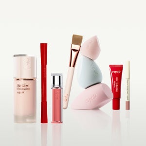 [꾸안꾸 세트] 에스쁘아 비글로우 파운데이션 30g+꾸뛰르 립 틴트 글레이즈+더브로우 밸런스 펜슬(증정: 유트루 브러쉬+블렌더 3종+미니 프라이머+미니 립펜슬 #베이지)