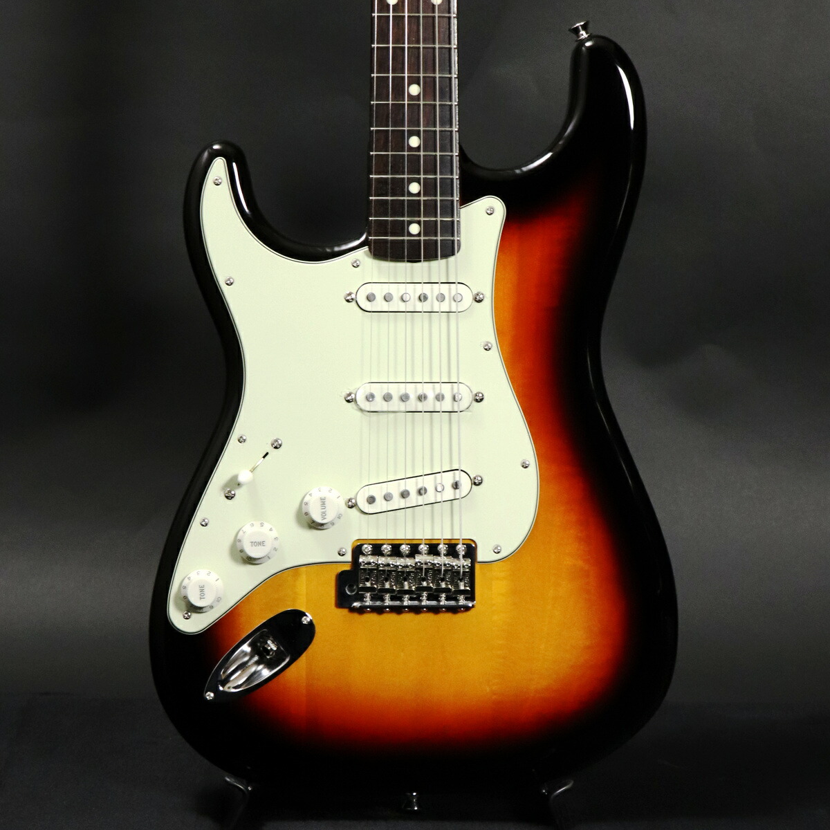 Fender 펜더 FENDER 왼손 기타 Traditional 60s Stratocaster 3TS