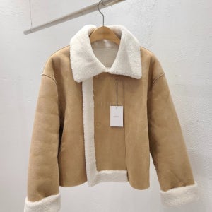 [소량세일중] 베를린 양면 무스탕 자켓 1color