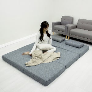 아이즈홈 13센치 3단 접이식 메모리폼 매트리스 수면 토퍼 퀸