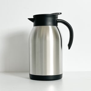 업소용 스텐 물병 이중 진공 보온 보냉 손잡이 식당 물통 1300ml, 블랙실버