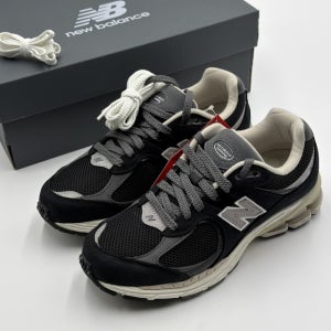 (매장판AS가능) 뉴발란스 2002 M2002RNC 블랙