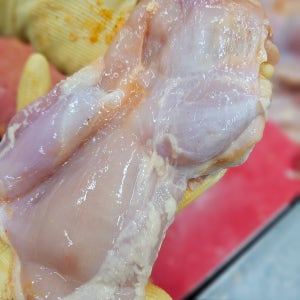 염지정육 껍질제거 지방제거 염장 순한맛 매콤 절단 정육 조각 뼈없는 순살 2kg 냉동 냉장