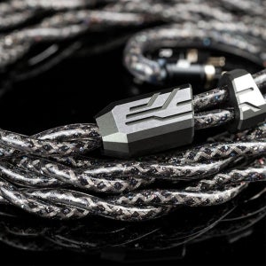 [1910C] 플래시어쿠스틱스 베놈 Flash Acoustics Venom (커스텀케이블, 커케, ConX)