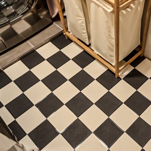 아임홈리빙 이지닷 인테리어 베란다 조립식 데크타일 화이트+차콜 72P