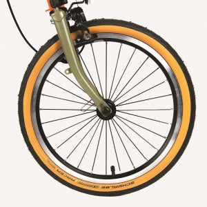 슈발베 마라톤 레이서 탠월 35-349 16x1 1/3 (브롬톤용)