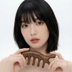 (무배)에끌라두 골든 샌달우드 괄사(빗모양 페이스바디 마사지괄사)
