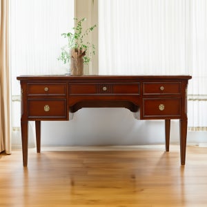 베스트바구스 펠리체 가죽 책상 수입 가구 엔틱 빈티지 가구 고급 원목 서재 책상