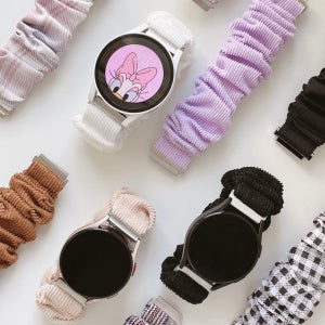 우먼스9999 갤럭시워치 7 스트랩 스크런치 갤워치 6 5 4 클래식 액티브2 호환 밴드 시계줄