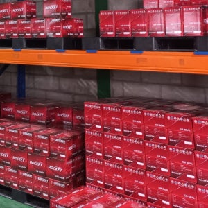 일산 주엽동 스토닉 자동차배터리교체 로케트agm70 출장밧데리교체