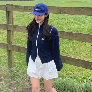 [오아이오아이컬렉션] 클래식 자수 니트 집업 [NAVY]