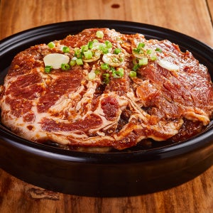 꿀맛나는세상 꿀맛 칼집구이 10kg (냉동) 업소용 간장 돼지 불고기 두루치기