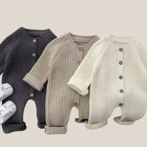 [베베앤로아]유아 여아 남아 공용 유아 신생아 백일 6개월 돌 외출복 스트라이프 벨벳니트