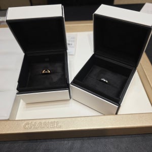 [국내백화점 풀셋] 샤넬 코코크러쉬 웨딩 반지 스몰 사이즈