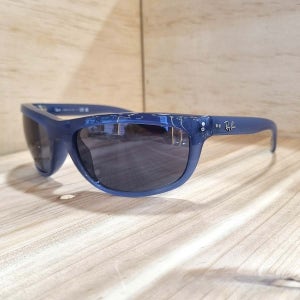 레이밴 RB4089 6042 R5 62사이즈 발로라마 네이비 선글라스