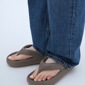 [경량EVA] 플랫폼 와이드 리커버리 쪼리 (HPCV5ES602 RE) HPCV5FS602