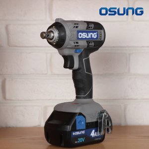 오성 오에스씨 충전 임팩 렌치 OCW-2052SL 브러쉬리스 B2052SL 베어툴
