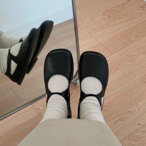 발등 밴딩 플랫 로퍼