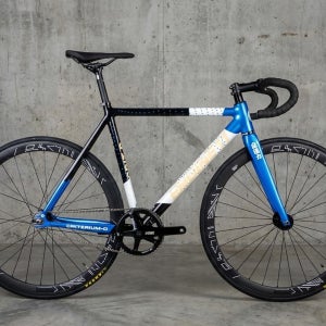 광고 메인 이미지