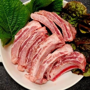 국내산 한돈 등갈비 냉장 1kg 근막제거 등갈비찜 바베큐 폭립 로인립